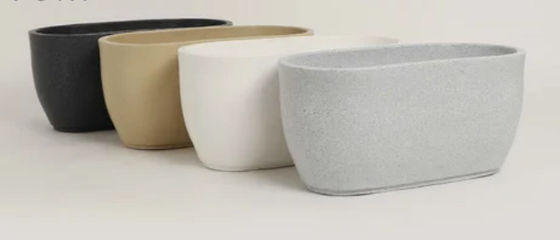 Bom preço. Moldes personalizadas de plantação de jardim PE Leve com textura lisa on-line