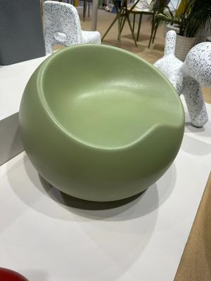 LLDPE 회전형 가구 플라스틱 의자 회전형 기술로 주문형 모양