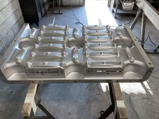 Ein guter Preis. Rotationsguss Produkte OEM Rotoplastische Form Rotationsguss Form Produkte Online