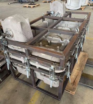 Un buen precio. Molde rotoplástico robot molde de rotación de aluminio personalizado molde de rotación en línea